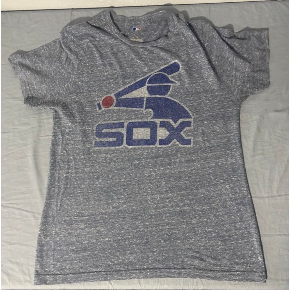 Womens Chicago White Sox T-Shirt Size Large Majestic MLB Baseball Grey